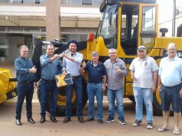 Secretaria Do Planejamento recebe Nova Pá Carregadeira