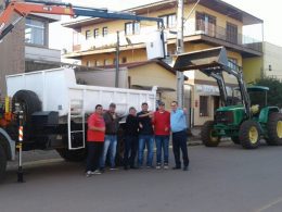 Ernestina adquiri novos equipamentos para a agricultura