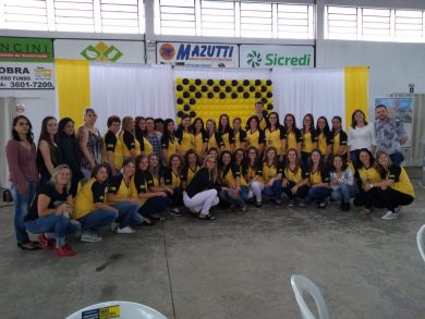 Equipe da SMECDT e professores da rede municipal participam de formação em Coxilha