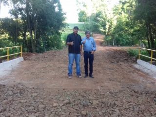 Ponte que liga os municípios de Ernestina e Victor Graeff é construída