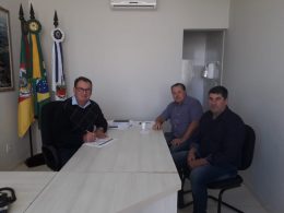 Prefeito Odir recebe visita do Prefeito Geraldo de Nicolau Vergueiro