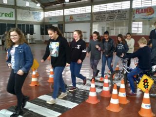 Iniciativa sensibiliza estudantes para a educação no trânsito