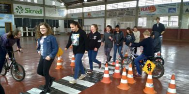 Programação conta com atividades práticas e palestras