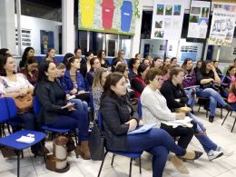 Professores participam de ciclo de capacitação