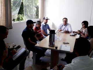 Prefeito e vice reúnem secretariado e alinham planejamento para 2020