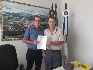 Prefeito Nico e vereador Loudegar buscam apoio de deputados federais para auxiliar agricultores atingidos pela estiagem