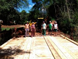 Prefeitura de Ernestina reconstrói ponte no Faxinal