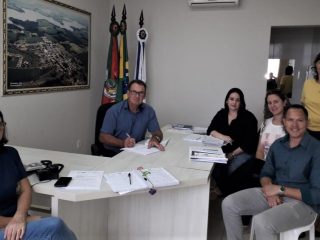 Ernestina prepara medidas de prevenção ao coronavírus e pede que população evite aglomerações