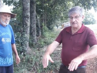 Prefeito em exercício, Arno da Silva ouve demanda das famílias no interior