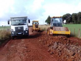 Estrada do Capão do Valo recebe trabalhos da Secretaria de Obras e Viação