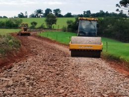 Estrada da Coxilha Seca recebe cascalhamento
