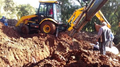 Secretaria de Obras e Viação renova sistema de drenagem pluvial na estrada