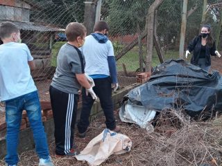 Secretaria de Serviços Urbanos realiza mutirão de limpeza na Escola Osvaldo Cruz – Esquina Penz
