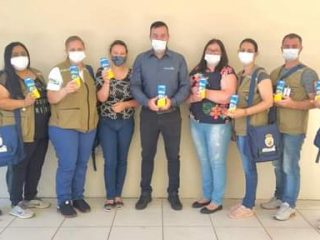 Prefeitura entrega protetores solares aos Agentes Saúde