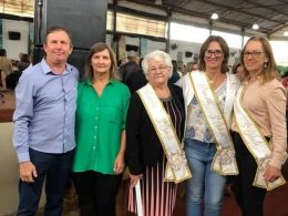Baile do grupo da Melhor Idade Despertar abre com sucesso a Semana do Município de Ernestina – reúne mais de 1200 pessoas