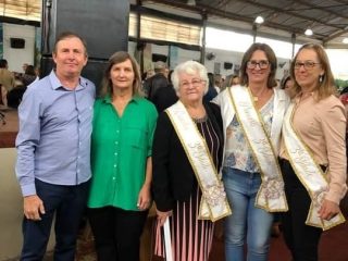 Baile do grupo da Melhor Idade Despertar abre com sucesso a Semana do Município de Ernestina – reúne mais de 1200 pessoas