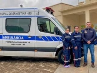 Secretaria Municipal de Saúde realiza entrega de uniformes para funcionários
