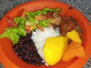 Merenda Escolar: Prefeitura de Ernestina garante alimentação de qualidade e nutritiva aos alunos da Rede Municipal de Ensino