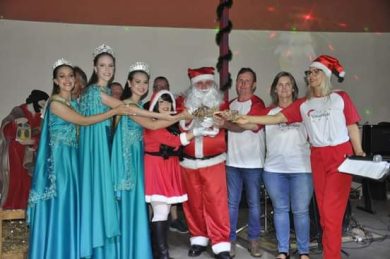 Encanto, magia e diversão marcou a abertura do 11° Ernestinatal 2022