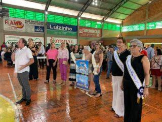 Baile do Grupo Despertar realizado em alusão aos 35 anos de Ernestina, é sucesso de público – reúne mais de 1300 pessoas