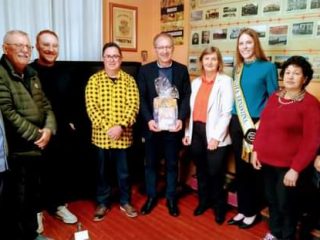 Museu Municipal Dona Ernestina recebe doação de TV do acervo do Dr. Juarez Dal Vesco