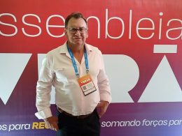 Prefeito Nico busca novas oportunidades para Ernestina na Assembleia de Verão da Famurs