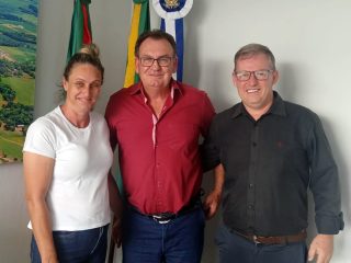 Prefeito Nico e presidente da Câmara, Silvane Vargas, reforçam parceria entre Executivo e Legislativo