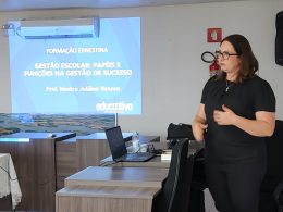 Secretaria da Educação promove encontro com diretoras e coordenadoras das escolas municipais