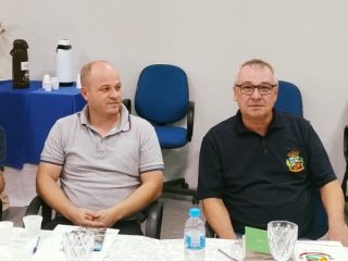 Vice-prefeito Leonir Vargas representa Ernestina em reunião da AMPLA