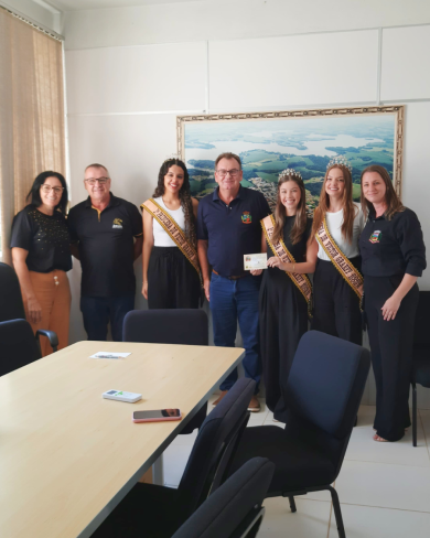 Administração municipal de Ernestina recebeu comitiva de Victor Graeff 