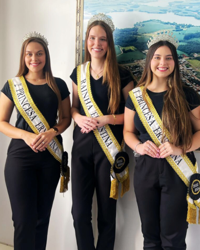 Soberanas de Ernestina realizam visita ao prefeito Nico