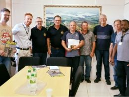 Prefeito Nico e vice-prefeito Leonir recebem assessores do deputado estadual Leonel Radde para diálogo sobre emendas parlamentares