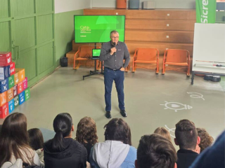 Alunos da rede municipal de Ernestina participam do Programa Cata-vento