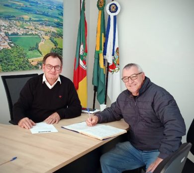 Leonir Vargas assume como prefeito em exercício enquanto o prefeito Nico cumpre agendas em Porto Alegre