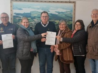 Prefeito Nico celebra conquista de mais R$ 200 mil do senador Paim para investimentos na agricultura