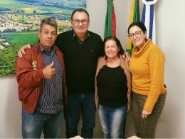 Prefeito Nico e secretária Marlei recebem representantes da Melhor Idade de Três Lagoas