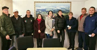 Reunião reforça compromisso com a qualidade e segurança no transporte escolar em Ernestina