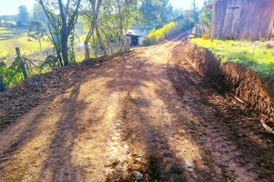 Ernestina inicia preparação para nova obra de calçamento na Rua Almeri de Carvalho