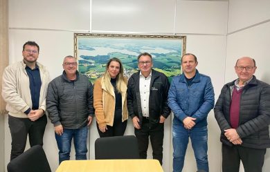 Ernestina e Nicolau Vergueiro articulam parceria para a busca de um trevo estratégico na RSC-153