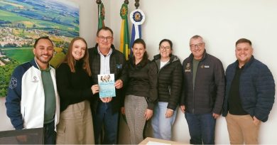 Ernestina recebe convite oficial para a Escolha das Soberanas de Ibirapuitã