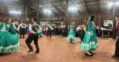 Semana Farroupilha de Ernestina celebra tradição nas escolas