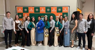 Outubro Rosa e força feminina foram tema de palestra da Cresol