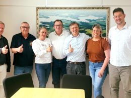 Prefeito Nico recebe lideranças em diálogo sobre novos projetos na cultura