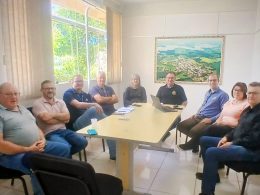 Ernestina fortalece parceria com Coprel para ampliar infraestrutura de energia e internet no interior