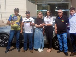 Secretaria da Saúde de Ernestina recebe novo veículo com recursos enviados pelo deputado Sanderson