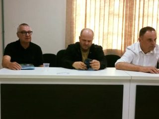 Vice-prefeito Leonir Vargas representa Ernestina em reunião da Ampla