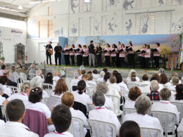 Encontro de Corais da Terceira Idade reúne grupos e valoriza cultura em Ernestina