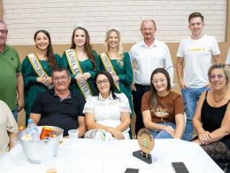 Comitiva de Ernestina prestigia Baile do Município de Tio Hugo