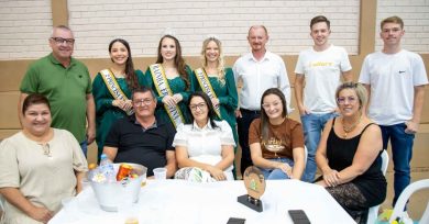 Comitiva de Ernestina prestigia Baile do Município de Tio Hugo