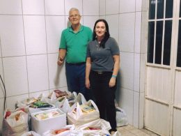 Solidariedade marca entrada do Baile do Município com arrecadação de alimentos